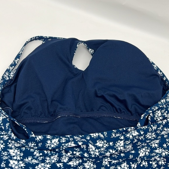 Rosezuzu Ruched High Neck Keyhole Ditzy Baby’s Breath Floral Tummy Control Swim - Picture 8 of 15